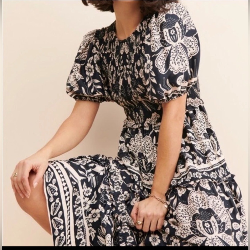 Elegant Black and White Floral Maxi Dress